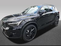 Neu Volvo XC40 Plus 197 PS (144 kW) 2025 Onyx black / metallic SUV