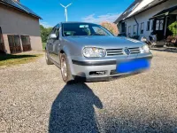 Gebraucht VW Golf IV 100 PS (73 kW) 2002 Silber Kleinwagen