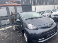 Gebraucht Toyota Aygo Cool 68 PS (50 kW) 2013 Grau Kleinwagen