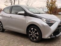Gebraucht Toyota Aygo Connect Style 72 PS (52 kW) 2019 Silber Kleinwagen