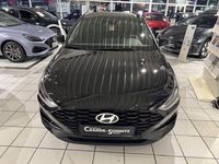 Gebraucht Hyundai i30 Advantage 140 PS (102 kW) 2024 Abyss black (metallic) Kombi