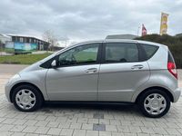 Gebraucht Mercedes A160 95 PS (69 kW) 2010 Silber Limousine