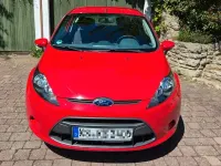 Gebraucht Ford Fiesta Ambiente 82 PS (60 kW) 2009 Rot Limousine