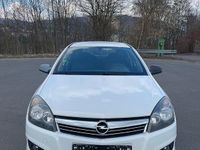 Gebraucht Opel Astra 90 PS (66 kW) 2010 Weiß Kombi