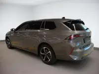 Gebraucht Opel Astra 131 PS (96 kW) 2024 Mondsteingrau Kleinwagen