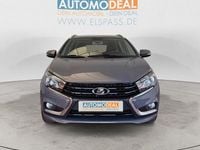 Second-hand Lada Vesta 106 CP (77 kW) 2018 Albastru Break