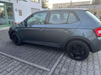 Gebraucht Skoda Fabia 90 PS (66 kW) 2016 Grau Limousine
