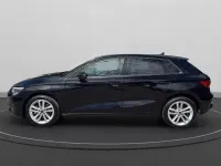 Gebraucht Audi A3 Sport 150 PS (110 kW) 2023 Brillantschwarz Limousine