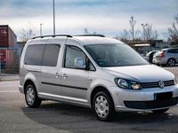 Second-hand VW Caddy Maxi 105 CP (77 kW) 2014 Argintiu Monovolum