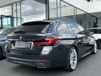 Gebraucht BMW 530 M Sport 245 PS (180 kW) 2022 Grau Kombi