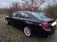 Gebraucht BMW 750 M Sport 435 PS (319 kW) 2014 Schwarz Limousine