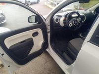 Gebraucht Renault Twingo 71 PS (52 kW) 2015 Weiß Kleinwagen