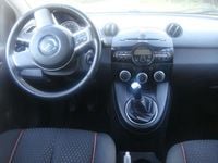 Second-hand Mazda 2 Edition 75 CP (55 kW) 2012 Albastru Berlinǎ