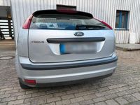 Second-hand Ford Focus 100 CP (73 kW) 2005 Berlinǎ