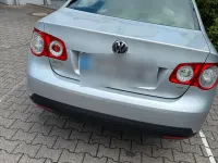 Gebraucht VW Jetta 105 PS (77 kW) 2010 Silber Limousine