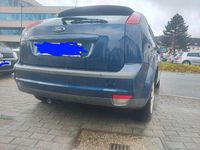 Gebraucht Ford Focus Ghia 116 PS (85 kW) 2006 Blau Limousine