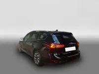 Gebraucht Ford Focus Titanium 125 PS (91 kW) 2024 Schwarz