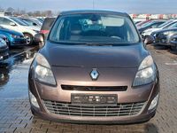 Gebraucht Renault Scénic III Luxe 131 PS (96 kW) 2011 Braun Van / Kleinbus