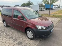 Gebraucht VW Caddy Maxi 109 PS (80 kW) 2011 Rot Van / Kleinbus