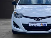 Gebraucht Hyundai i20 Edition 86 PS (63 kW) 2014 Weiß Kleinwagen