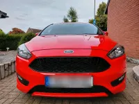 Gebraucht Ford Focus ST-Line 140 PS (102 kW) 2018 Rot Limousine