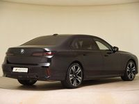 Gebraucht BMW 740 M Sport 286 PS (210 kW) 2025 Schwarz Limousine