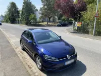 Gebraucht VW Golf VII Trendline 86 PS (63 kW) 2018 Blau Limousine