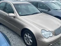 Gebraucht Mercedes C200 163 PS (119 kW) 2002 Silber Limousine