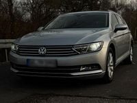 Gebraucht VW Passat Comfortline 150 PS (110 kW) 2019 Silber Kombi