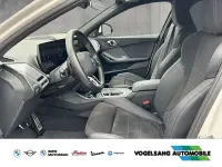 Gebraucht BMW 120 M Sport 150 PS (110 kW) 2025 Alpinweiss iii Kleinwagen
