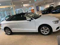 Gebraucht Audi A3 Cabriolet Basis 116 PS (85 kW) 2017 Weiß Cabrio