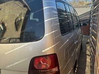 Gebraucht VW Touran 140 PS (102 kW) 2008 Silber Van / Kleinbus