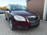Gebraucht Skoda Roomster 70 PS (51 kW) 2010 Braun Van / Kleinbus