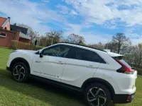 Begagnad Mitsubishi Eclipse 188 HK (138 kW) 2022 Vit Kombi