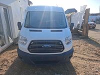 Second-hand Ford Transit 131 CP (96 kW) 2018 Alb Monovolum