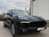 Second-hand Porsche Cayenne 262 CP (192 kW) 2015 Negru SUV