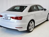 Gebraucht Audi A3 Ambition 125 PS (91 kW) 2015 Weiß metallic Limousine