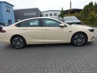Gebraucht Opel Insignia Edition 140 PS (102 kW) 2019 Hellelfenbein/light ivory Limousine
