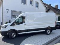 Gebraucht Ford Transit 131 PS (96 kW) 2022 Weiß Van