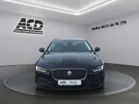 Gebraucht Jaguar XE SE 179 PS (131 kW) 2020 Schwarz Limousine