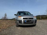 Gebraucht Ford Fusion 101 PS (74 kW) 2007 Silber Kleinwagen