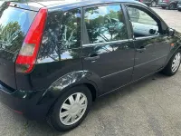 Gebraucht Ford Fiesta 69 PS (50 kW) 2004 Schwarz Kleinwagen