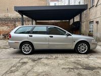 Gebraucht Volvo V40 109 PS (80 kW) 2001 Silber Kombi