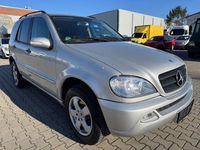 Gebraucht Mercedes ML320 218 PS (160 kW) 2001 Silber SUV