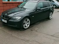 Gebraucht BMW 325 265 PS (194 kW) 2008 Schwarz Kombi
