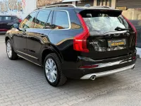 Gebraucht Volvo XC90 Momentum 190 PS (139 kW) 2017 Schwarz SUV