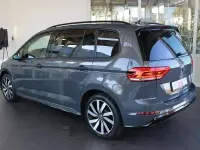 Gebraucht VW Touran R-line 150 PS (110 kW) 2024 Grau Van / Kleinbus