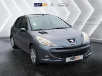 Gebraucht Peugeot 206+ 75 PS (55 kW) 2009 Grau Kleinwagen