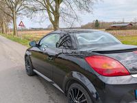 Gebraucht Opel Tigra 70 PS (51 kW) 2005 Schwarz Cabrio