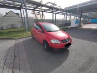 Gebraucht VW Fox 54 PS (39 kW) 2006 Rot Kleinwagen